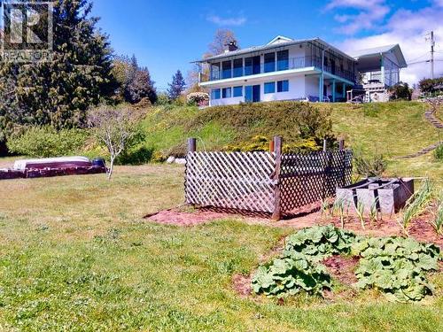 2246 Phillips Road, Powell River, BC - Outdoor