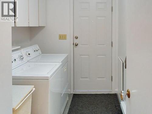 2246 Phillips Road, Powell River, BC - Indoor Photo Showing Laundry Room