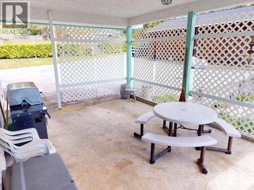 2246 Phillips Road, Powell River, BC - Outdoor With Deck Patio Veranda