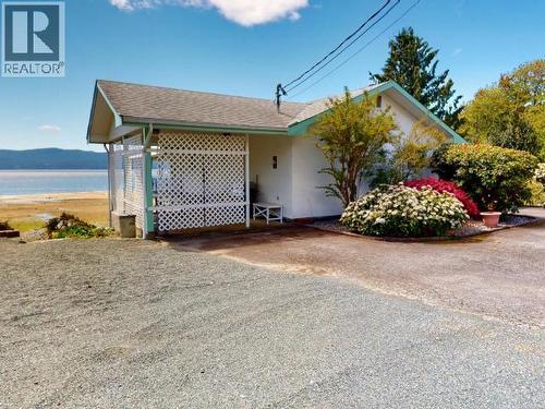 2246 Phillips Road, Powell River, BC - Outdoor