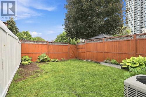 3 Redding Way, Ottawa, ON - Outdoor