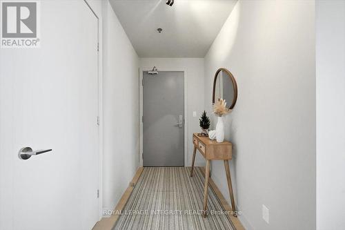 602 - 203 Catherine Street, Ottawa, ON - Indoor Photo Showing Other Room