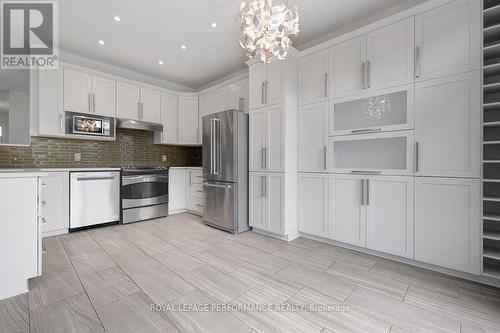 171 Trail Side Circle, Ottawa, ON - Indoor Photo Showing Kitchen