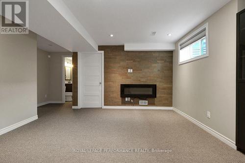 171 Trail Side Circle, Ottawa, ON - Indoor With Fireplace