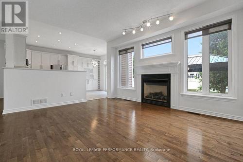 171 Trail Side Circle, Ottawa, ON - Indoor With Fireplace