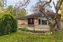 65 OTTAWAY AVENUE  Barrie, ON L4M 2X1
