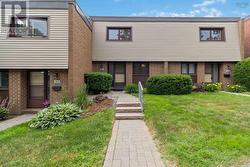 34 Forestside Crescent  Halifax, NS B3M 1M4