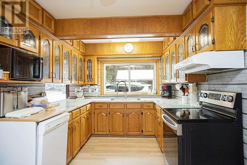 4463 Second Line West, Prince Township, ON - Indoor Photo Showing Kitchen With Double Sink