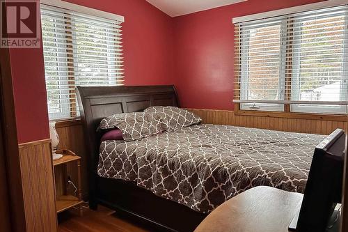 4463 Second Line West, Prince Township, ON - Indoor Photo Showing Bedroom