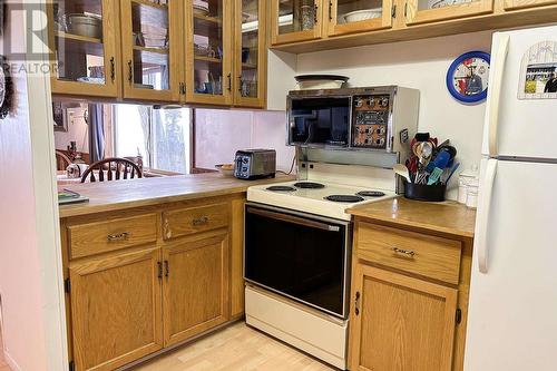 4463 Second Line West, Prince Township, ON - Indoor Photo Showing Kitchen