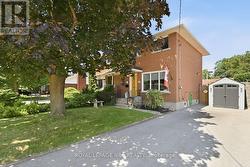 71 WILDWOOD ROAD St. Catharines (Port Weller), ON L2M 1E1