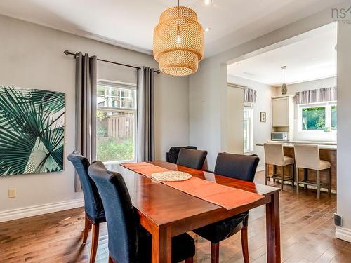 33 Beacon Street, Amherst, NS - Indoor Photo Showing Dining Room