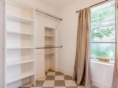 33 Beacon Street, Amherst, NS - Indoor With Storage