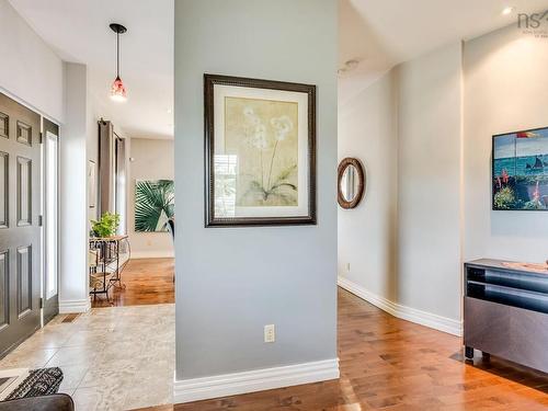 33 Beacon Street, Amherst, NS - Indoor