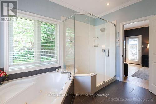 321 Hartson Road, London North (North O), ON - Indoor Photo Showing Bathroom