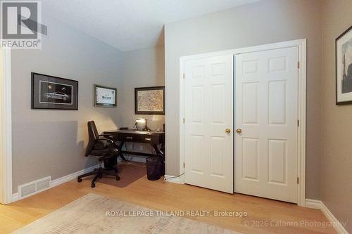 321 Hartson Road, London North (North O), ON - Indoor