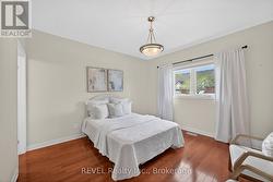 Primary Bedroom - 