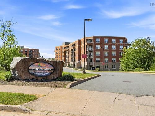 111 87 Pebblecreek Crescent  Dartmouth, NS B2W 0J9