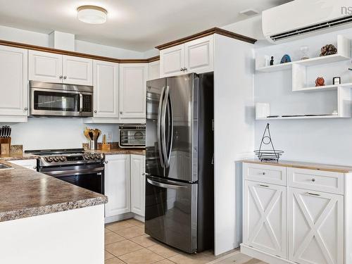 111 87 Pebblecreek Crescent, Dartmouth, NS - Indoor Photo Showing Kitchen