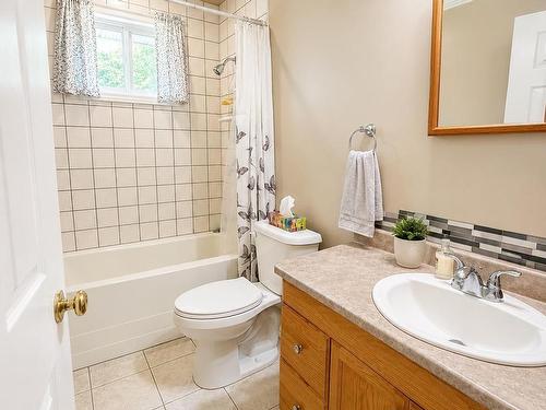 136 Flying Cloud Drive, Forest Hills, NS - Indoor Photo Showing Bathroom