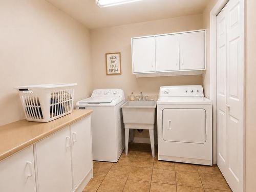 136 Flying Cloud Drive, Forest Hills, NS - Indoor Photo Showing Laundry Room