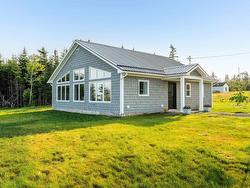 42 Liscomb Wharf Road Liscomb, NS B0J 2A0