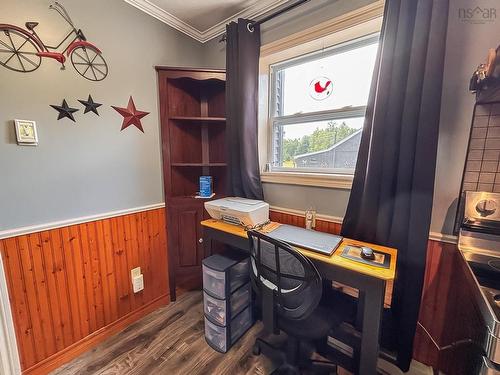 75 Shepherds Hill Road, Riverport, NS - Indoor Photo Showing Office