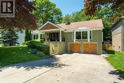 1727 MATER DRIVE  Sarnia, ON N7S 3S4