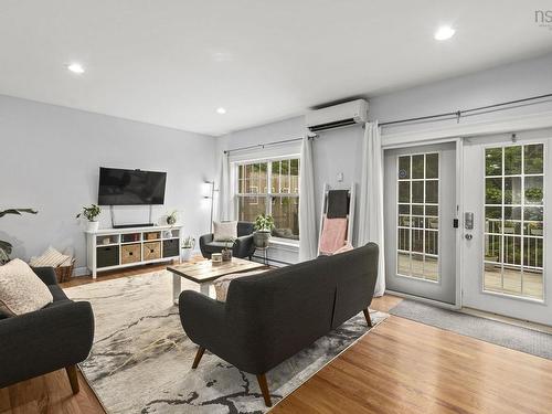 38 Greenside Lane, Hammonds Plains, NS - Indoor Photo Showing Living Room