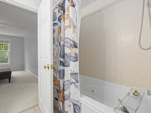 38 Greenside Lane, Hammonds Plains, NS - Indoor Photo Showing Bathroom