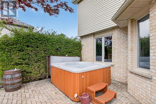 Hot Tub - 46 Garden Walk, London South (South N), ON - Outdoor With Exterior