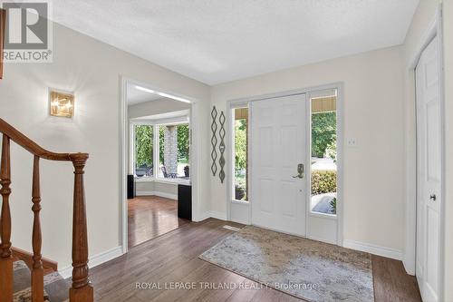 Entry Way - 46 Garden Walk, London South (South N), ON - Indoor Photo Showing Other Room