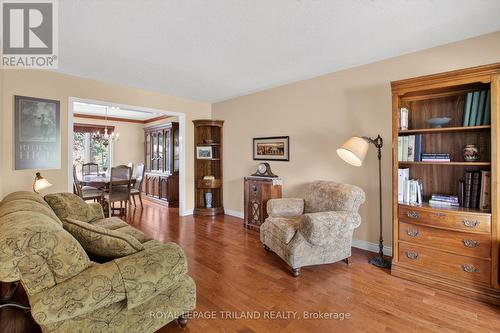 Sitting Room to Dining Room - 46 Garden Walk, London South (South N), ON - Indoor Photo Showing Living Room