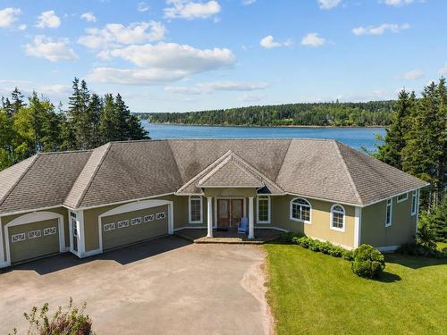 40 Sunset Drive  Souris, PE C0A 2B0