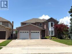 1 CRYSLER CRESCENT  Thorold (Confederation Heights), ON L2V 5V2