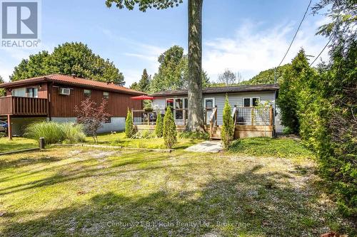 8 Arbor Road, Tiny, ON - Outdoor
