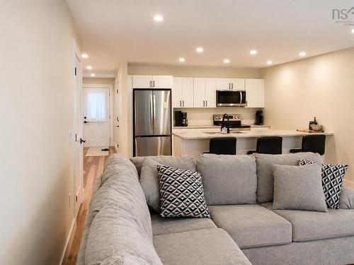 23 Jenifer Cres, New Minas, NS - Indoor Photo Showing Living Room