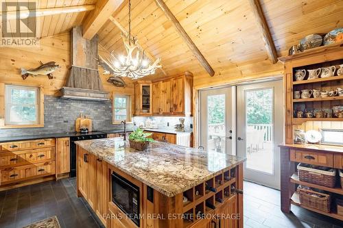 108 Shoreline Road, Tiny, ON - Indoor Photo Showing Kitchen