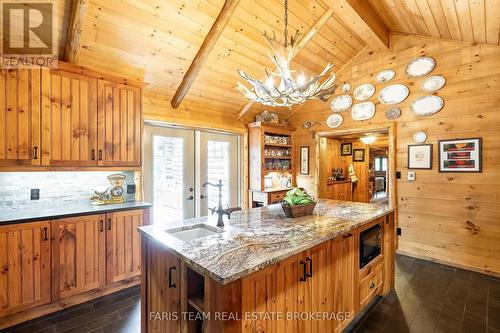 108 Shoreline Road, Tiny, ON - Indoor Photo Showing Kitchen