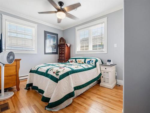 98 Ocean Front Drive, Gulf Shore, NS - Indoor Photo Showing Bedroom