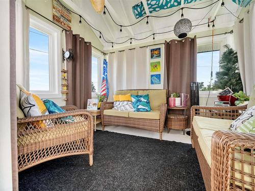 98 Ocean Front Drive, Gulf Shore, NS - Indoor Photo Showing Bedroom