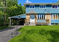 24 McIntosh Street  Spryfield, NS B3R 1G8