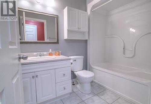 59 Edison Place, St. John'S, NL - Indoor Photo Showing Bathroom