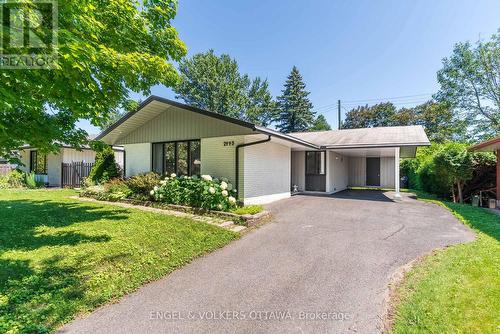 2995 Cowan Crescent, Ottawa, ON - Outdoor