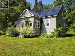 319 ONTARIO STREET Burk's Falls, ON P0A 1C0
