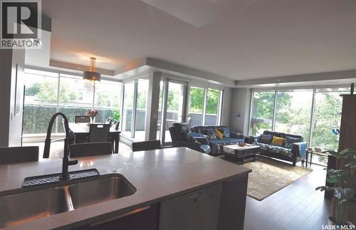 302 637 University Drive, Saskatoon, SK - Indoor