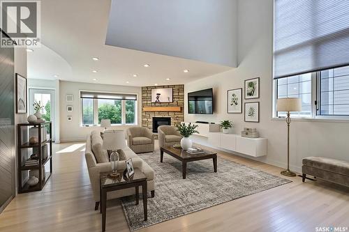 3544 Basswood Grove, Regina, SK - Indoor Photo Showing Living Room