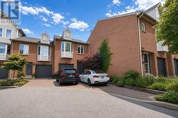 1210 UPPER VILLAGE DRIVE  Mississauga, ON L5E 3H6