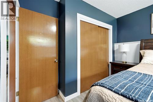 111 Bell Street, Regina, SK - Indoor Photo Showing Bedroom
