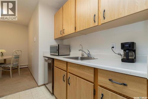 111 425 115Th Street E, Saskatoon, SK - Indoor Photo Showing Kitchen